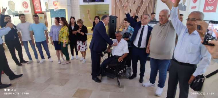 Manisa’da MHP’ye toplu katılımlar artarak devam ediyor 7