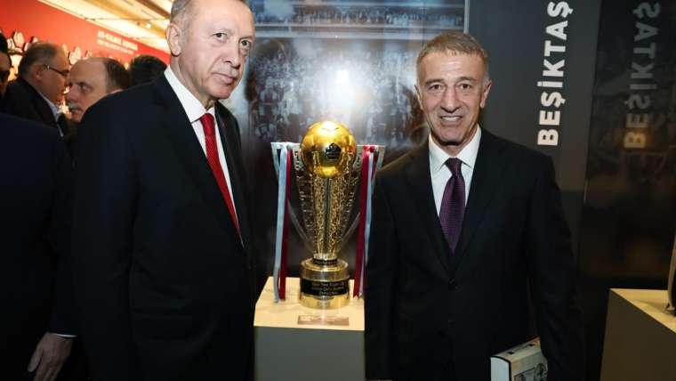 "Şut ve Gol: Türk Futbol Tarihi Sergisi" Cumhurbaşkanlığı Külliyesi'nde açıldı 12