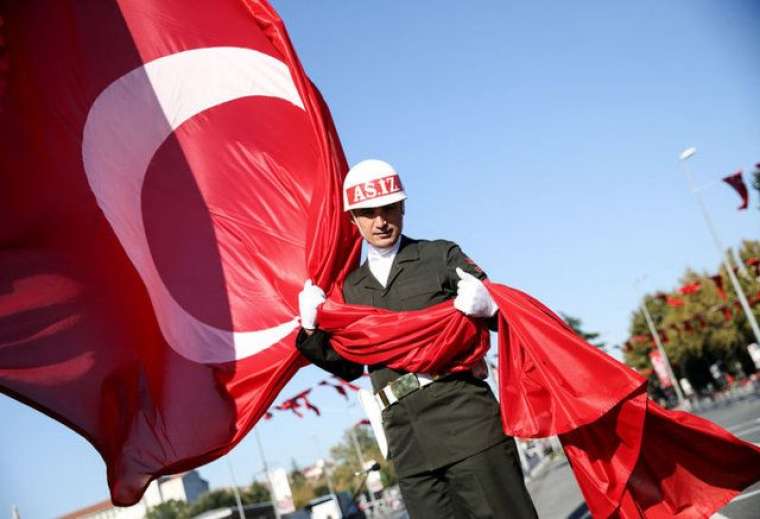 Hain, kalleş teröre inat Türk bayrakları! İşte en etkileyici ve en güzellerinden örnekler... 15