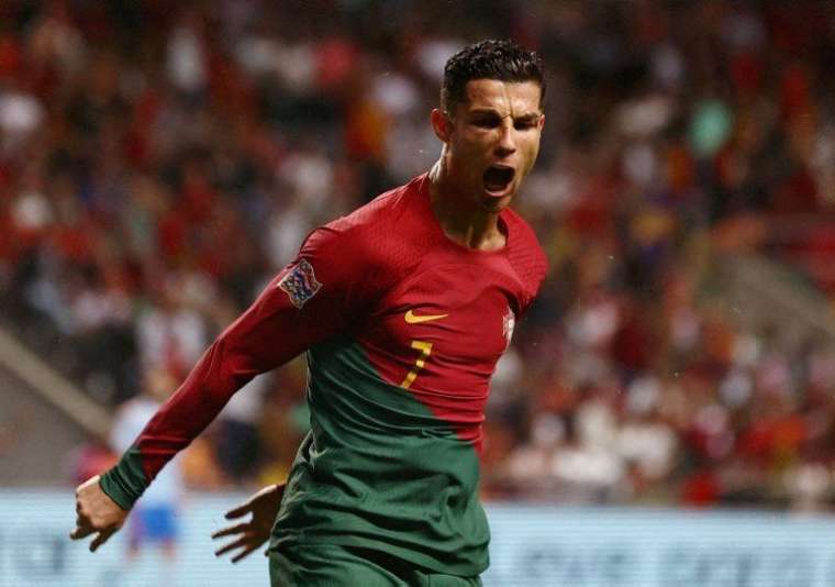 Beklenen oldu! Manchester United Cristiano Ronaldo kararını resmen açıkladı 11