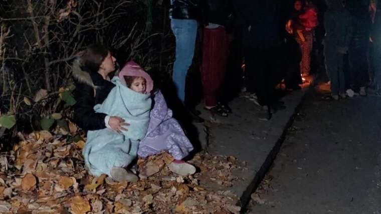 Düzce'deki depremden tüm fotoğraflar 30