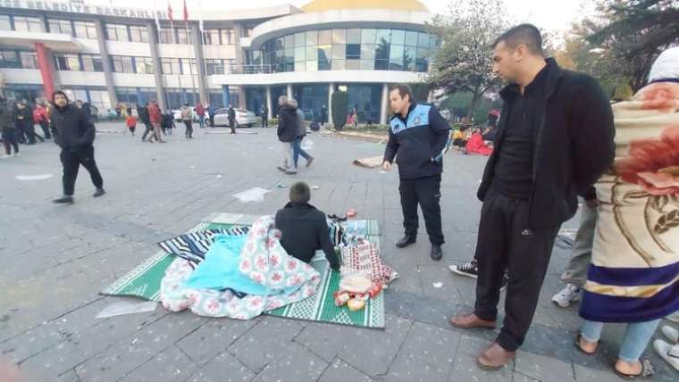 Düzce'deki depremden tüm fotoğraflar 41