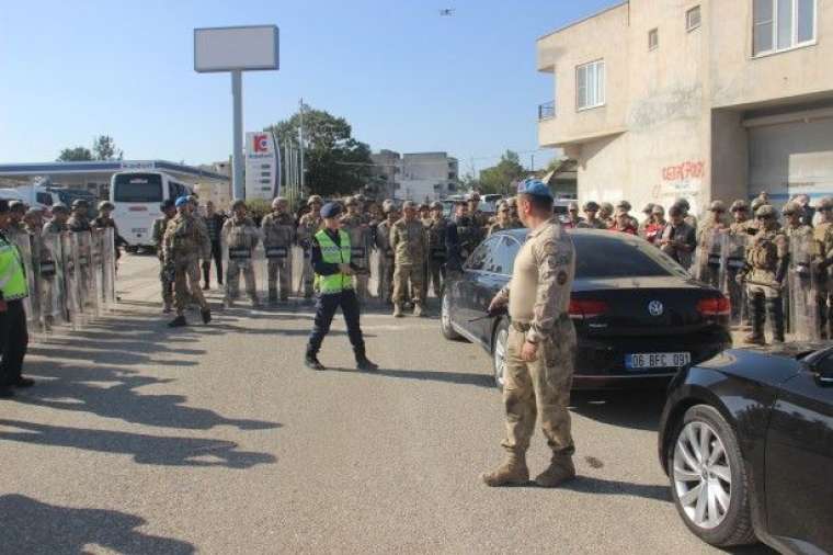 HDP'nin teröristlere desteğine asker izin vermedi! 4