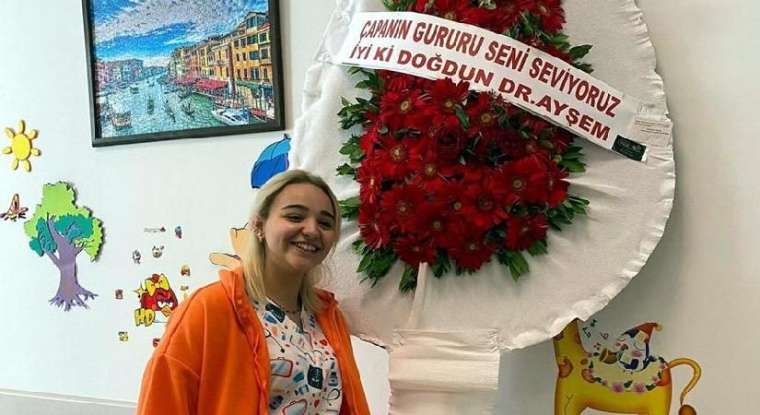 'Sahte doktor' kendine 'Çapa'nın gururu' diye çelenk yollamış 10