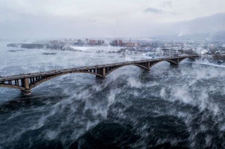 -30 dereceye rağmen bu nehir donmuyor! 6