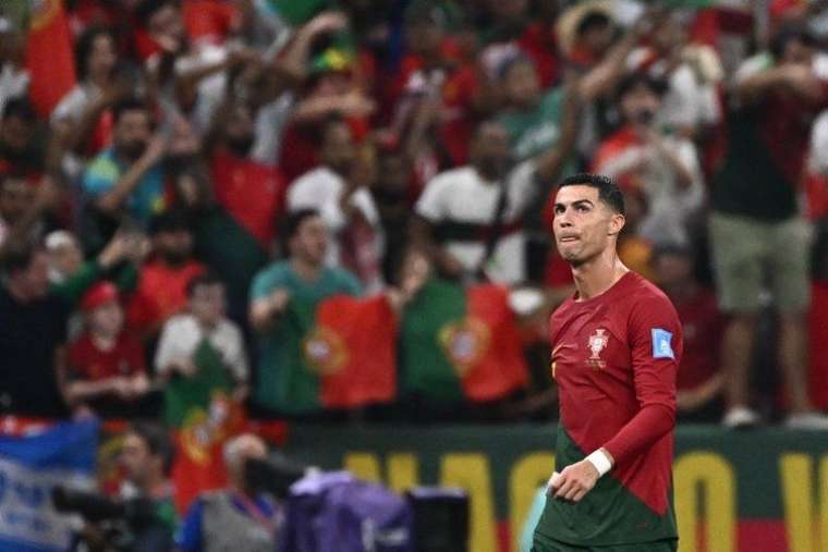 Ronaldo'dan beklenen açıklama geldi! Al-Nassr'a transfer olacak mı? 10