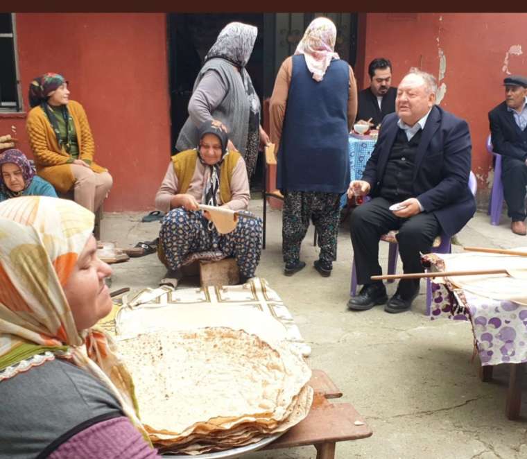 'Kadirli'de kapı kapı Cumhur İttifakı'nı anlatıyoruz' 3