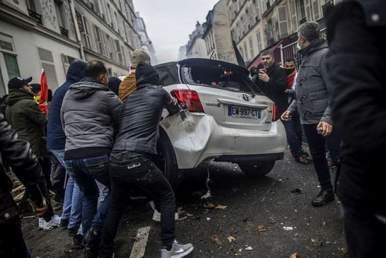 HDP'li Sezai Temelli'den skandal paylaşım: Bırakın Paris yansın 3