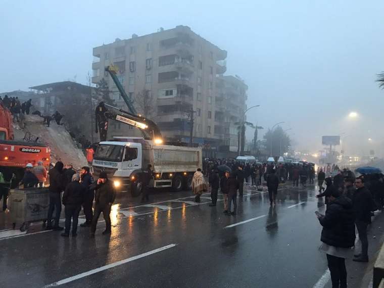 Gün aydınlandı! Kahramanmaraş'tan son görüntüler 4