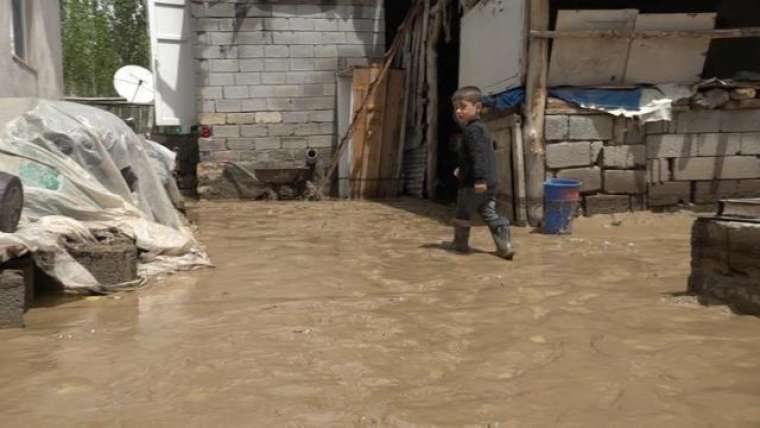 Deprem bölgesi ve 4 il için kuvvetli yağış uyarısı 7