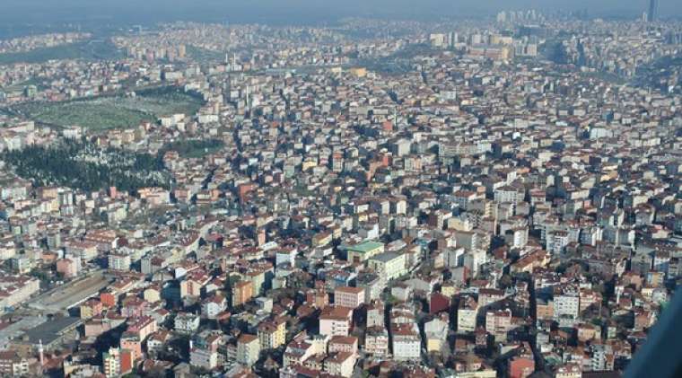 Tarihi şehri gezerken çoğu zaman aklımıza takılır... İstanbul'un semtlerinin ismi nereden geliyor? 5