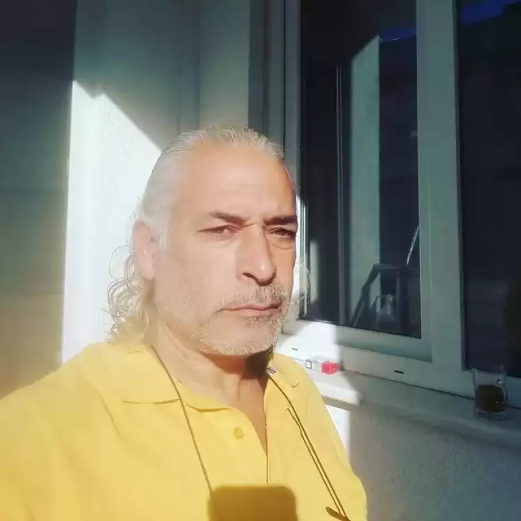 Güzel gözleriyle hafızalara kazınmıştı! Neşeli Günler'in minik Tuncay'ı Necati Aslan şimdi tanınmaz halde! 13