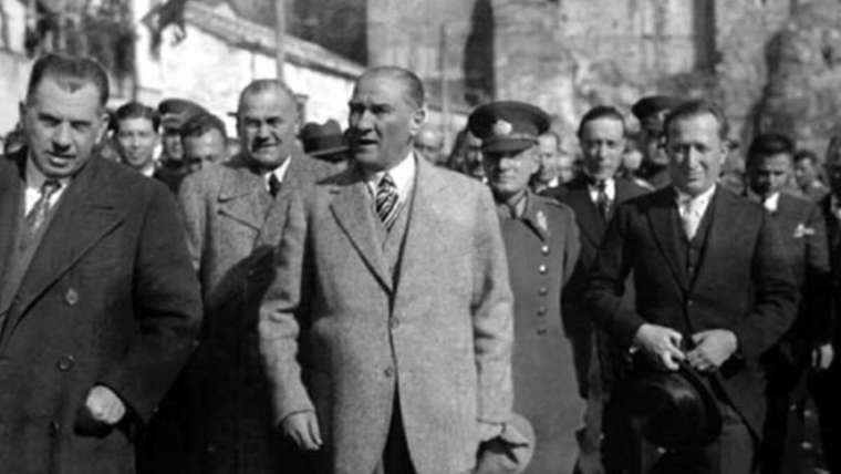 Genç subay Mustafa Kemal’in 17 yıldır aklında cumhuriyet vardı 8