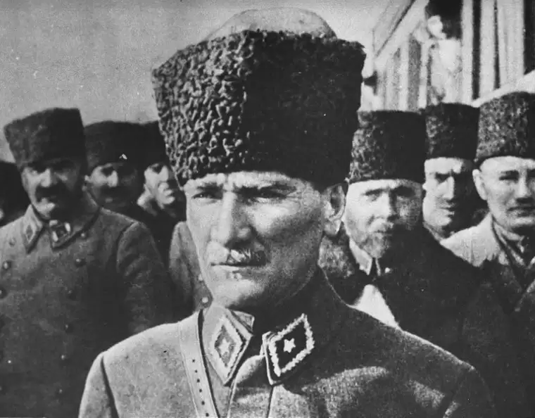 Kurucu irade Mustafa Kemal Atatürk'ün portresi! İşte Ata'nın gençlere son selamı... 22