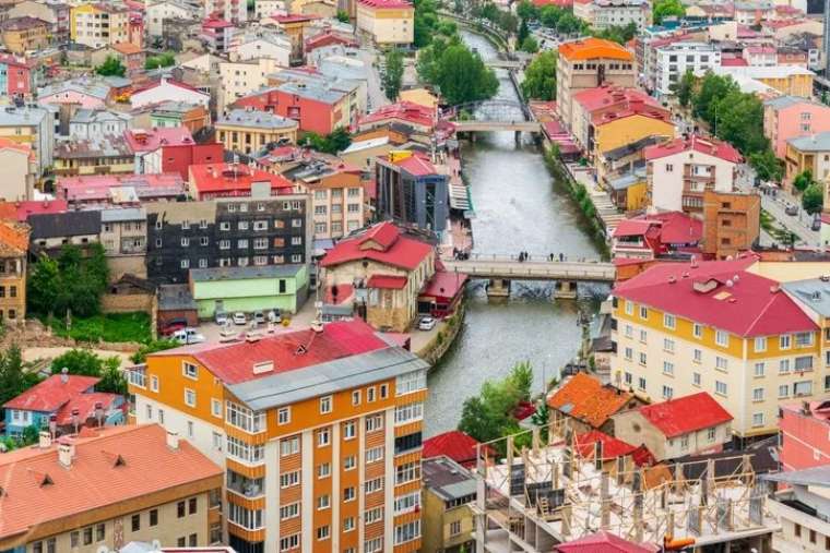 Türkiye'nin en mutlu 10 şehri belli oldu! İşte stres ve üzüntüden uzak o iller... 4