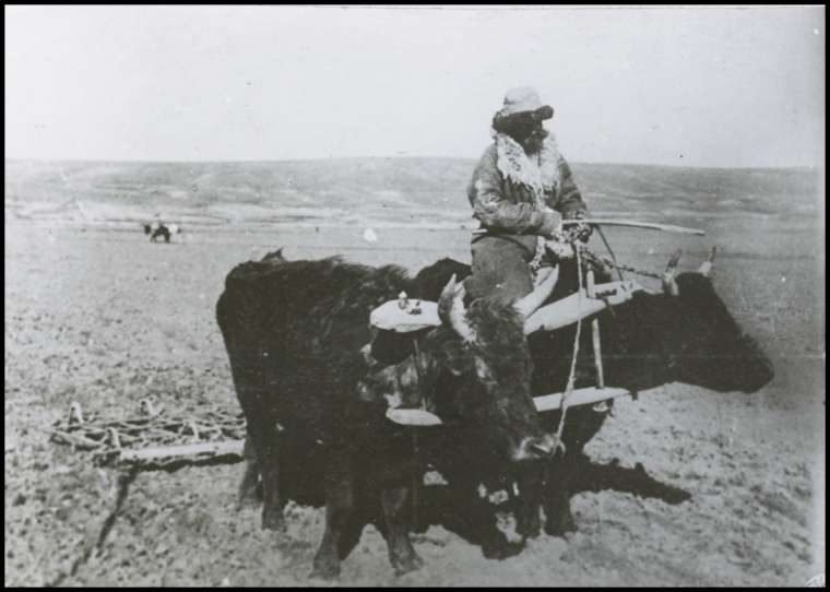 Fotoğraflar 111 yıl sonra gün yüzüne çıktı! Türk boylarının günlük yaşamları böyle görüntülendi 21