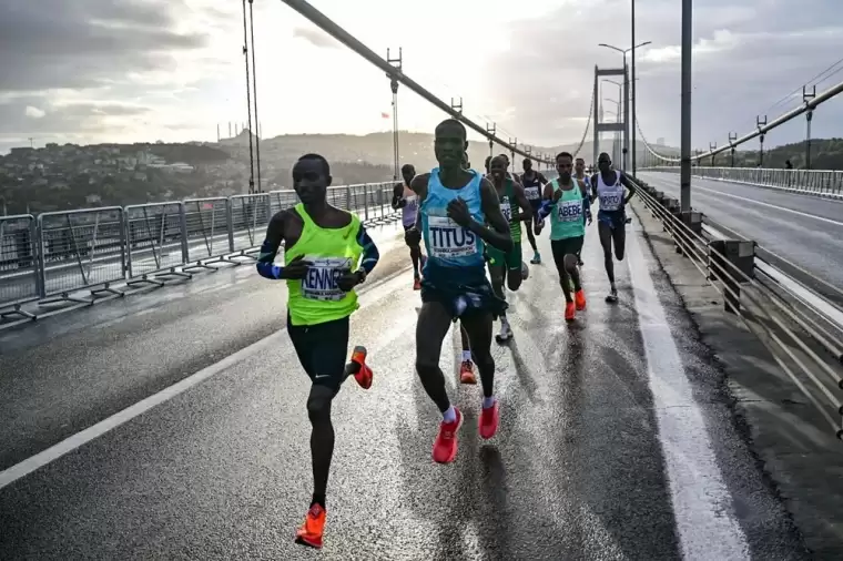 46. İstanbul Maratonu'nun kazanını belli oldu! İki kıta arası ter döktüler... 10