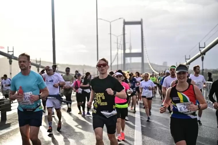 46. İstanbul Maratonu'nun kazanını belli oldu! İki kıta arası ter döktüler... 19