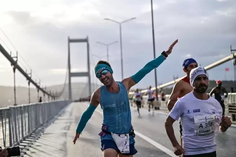 46. İstanbul Maratonu'nun kazanını belli oldu! İki kıta arası ter döktüler... 4