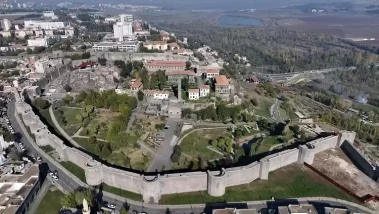 İşte Türkiye'nin en kalabalık mahallesi! Nüfusu 4 ilden daha büyük 8