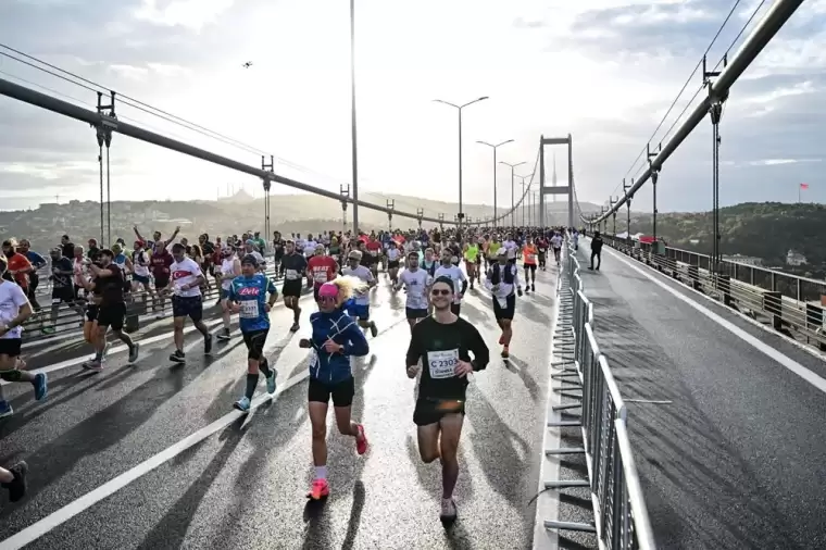 46. İstanbul Maratonu'nun kazanını belli oldu! İki kıta arası ter döktüler... 5