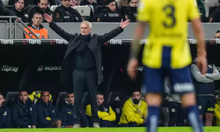 Fenerbahçe teknik direktörü Jose Mourinho’nun derbi performansı 8