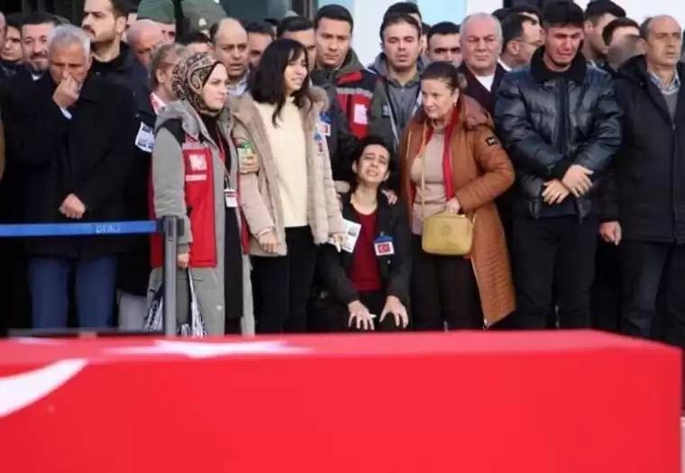 Biri Tuğgeneral 6 şehide veda! "Sensiz ne yapacağım" 3