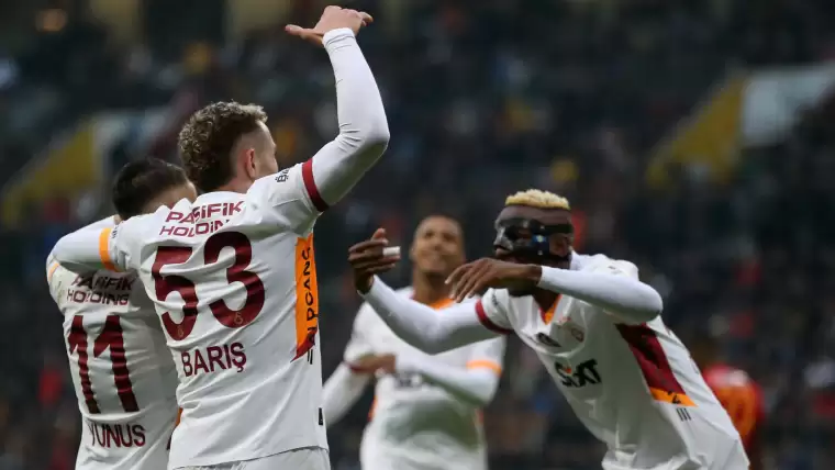 Galatasaray zirvedeki yerini sağlamlaştırdı 2