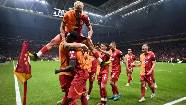 Galatasaray’a sponsorlardan para yağıyor 6