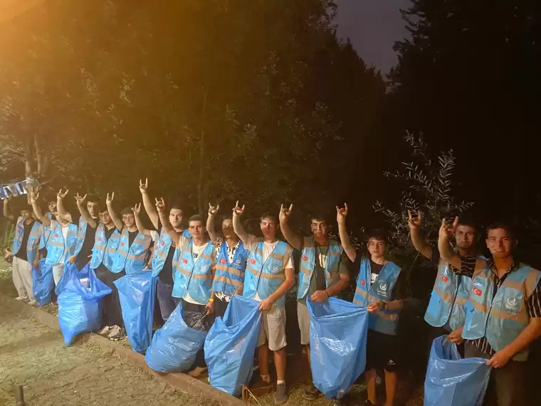 Ülkü Ocakları Türkiye genelinde gençlik kampları düzenliyor 4