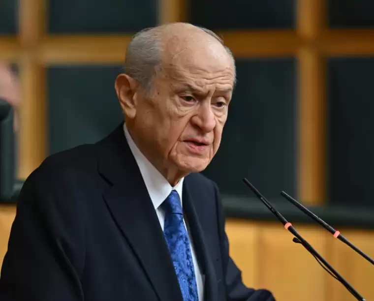 Devlet Bahçeli’nin taktığı yüzük ve rozetin anlamı: “Kür Şad ve Bozkurt” 1