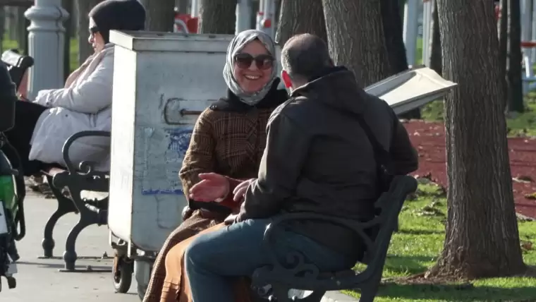 İstanbul'da sıcaklık arttı, park ve sahiller doldu 4