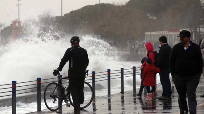 Meteoroloji'den Marmara'ya kuvvetli lodos uyarısı