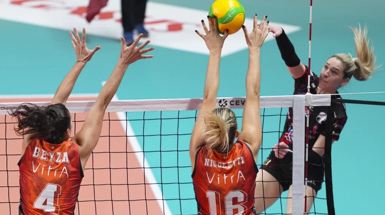 Voleybol Şampiyonlar Ligi'ne temsilcilerimiz üçte üç ile başladı