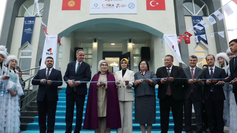 Emine Erdoğan, Bilim Bişkek İnovasyon Merkezi'nin açılışını yaptı