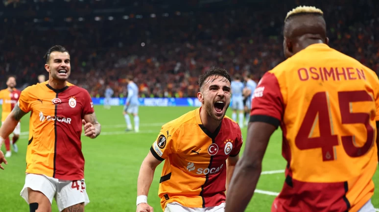 Galatasaray’a sponsorlardan para yağıyor