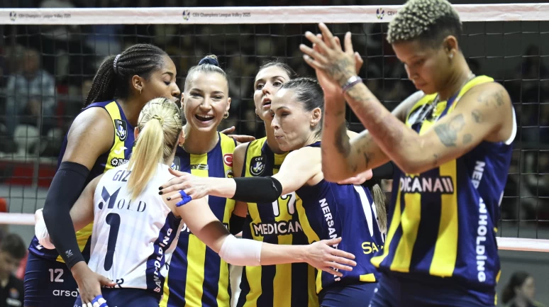 Fenerbahçe, CEV Kadınlar Şampiyonlar Ligi'nde dolu dizgin