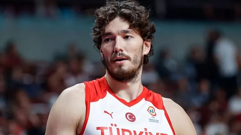 Cedi Osman Avrupa'ya döndü