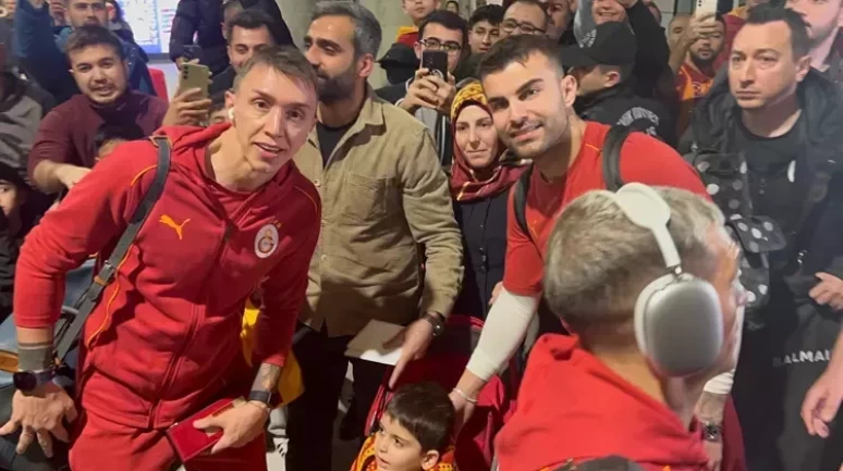 Galatasaray, Hatayspor maçı için Mersin'e indi