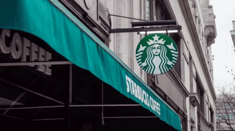 Starbucks'ın küresel satışları yüzde 4 düştü