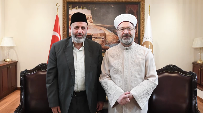 Diyanet İşleri Başkanı Erbaş, Filistinli Alimler Birliği Başkanı Tekruri'yi kabul etti