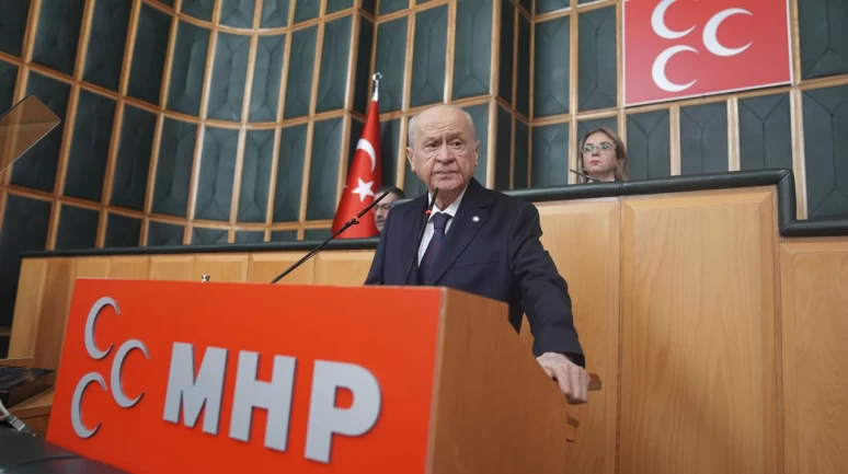 Devlet Bahçeli'den Özgür Özel'e erken seçim çıkışı