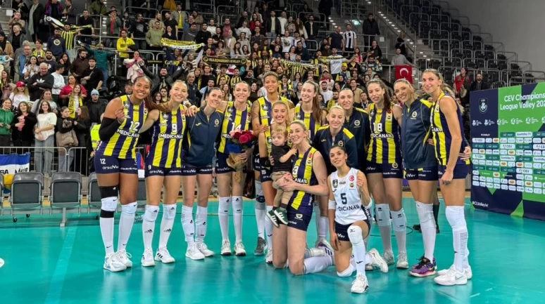 Fenerbahçe çeyrek final biletini kaptı!