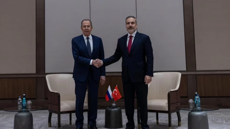 Bakan Fidan, mevkidaşı Lavrov ile görüştü