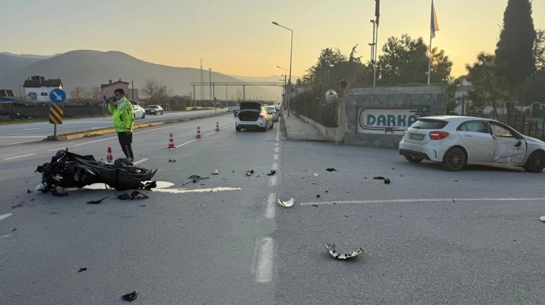 Bursa'da feci kaza! 18 yaşındaki motosiklet sürücüsü hayatını kaybetti