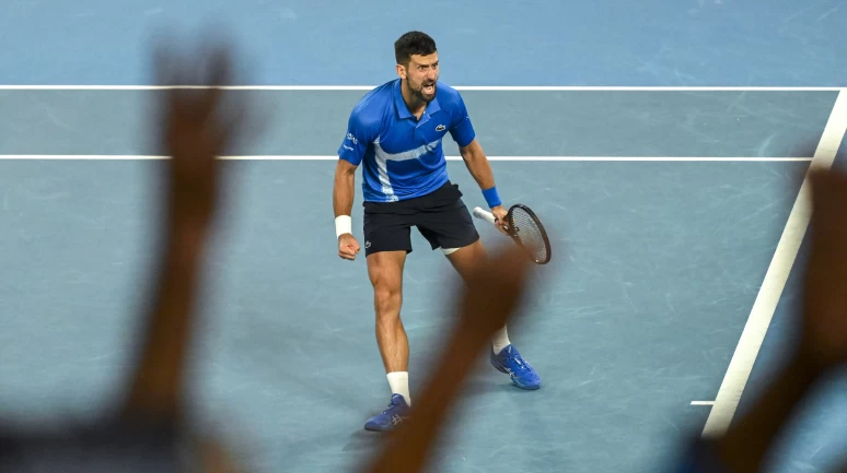 Djokovic, Alcaraz’ı geçerek yarı finale yükseldi