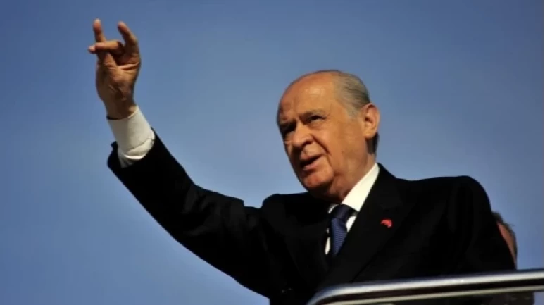 Ahmet Öngel, MHP Lideri Devlet Bahçeli için bir kez daha stüdyoya girdi