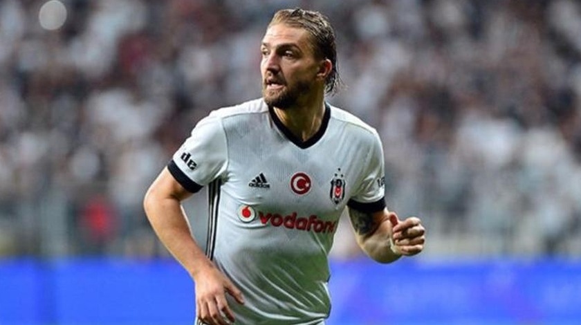 Beşiktaş'ta Caner Erkin ile yollar ayrılıyor