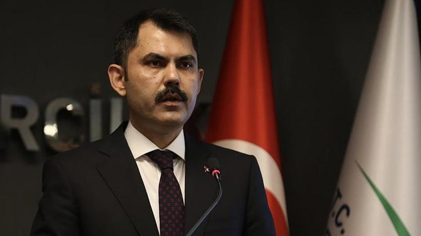 Bakan Kurum HDP'li vekile ağzının payını verdi