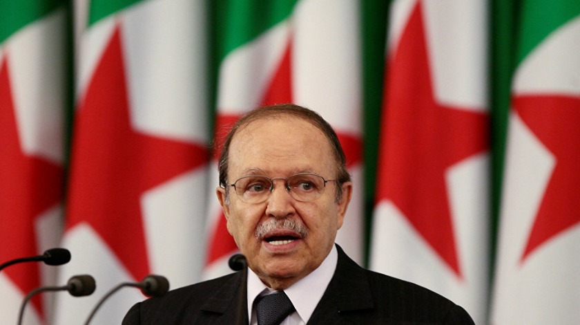 Abdulaziz Buteflika istifa etti